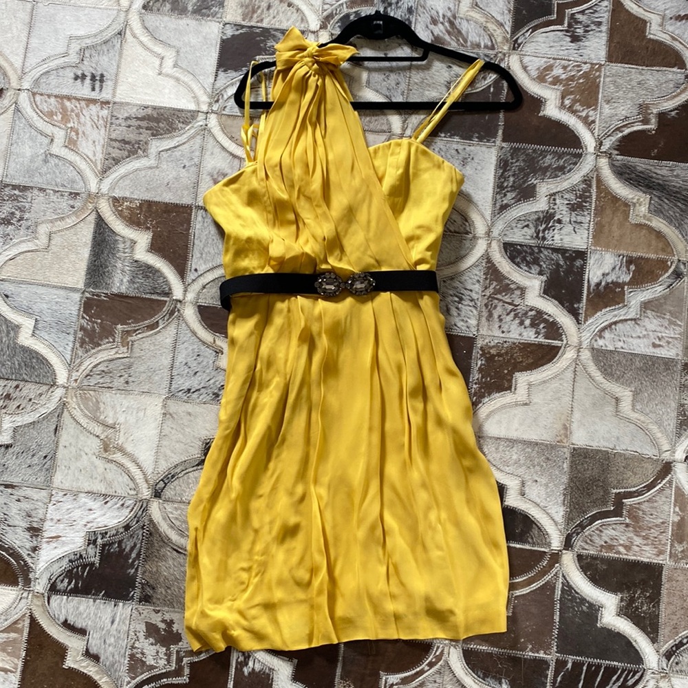 One shoulder dress